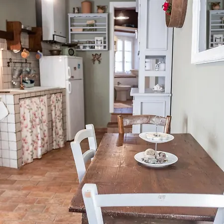Casina Di Tufo A 5 Minuti Da Sorano E Pitigliano, Wi-fi San Quirico (Sorano)