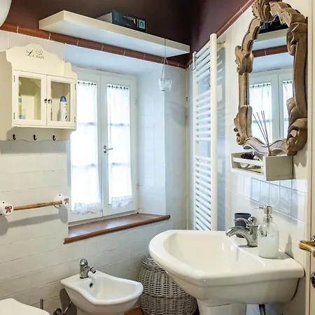 Casina Di Tufo A 5 Minuti Da Sorano E Pitigliano, Wi-fi 度假居 *