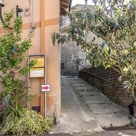 度假居 Casina Di Tufo A 5 Minuti Da Sorano E Pitigliano, Wi-fi San Quirico (Sorano)